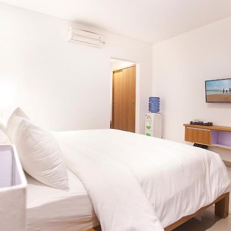 Sahadewa Suites Residence Kerobokan Exteriör bild