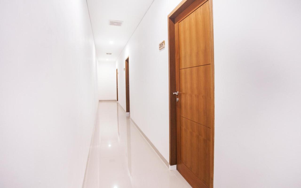 Sahadewa Suites Residence Kerobokan Exteriör bild