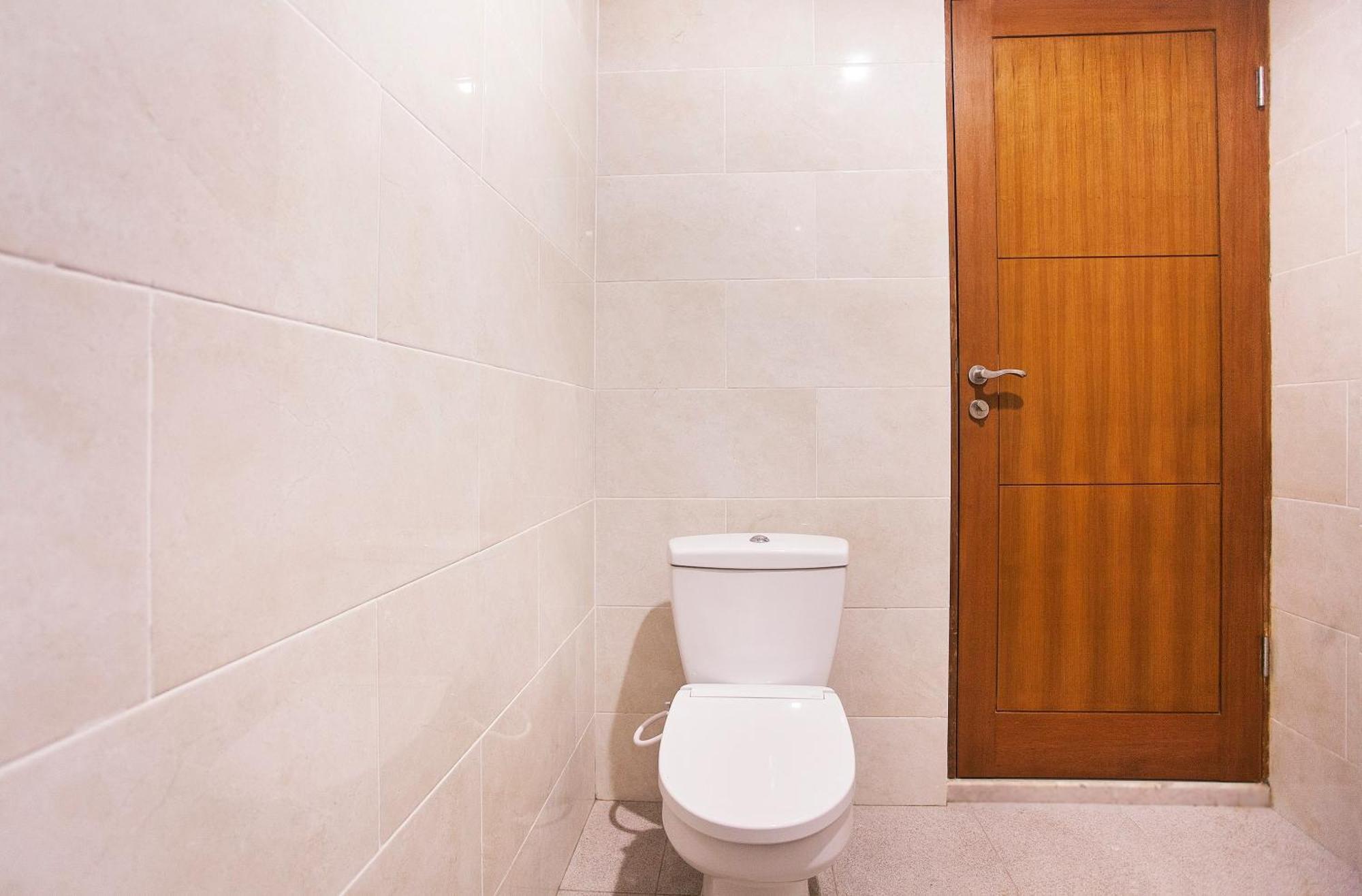 Sahadewa Suites Residence Kerobokan Rum bild